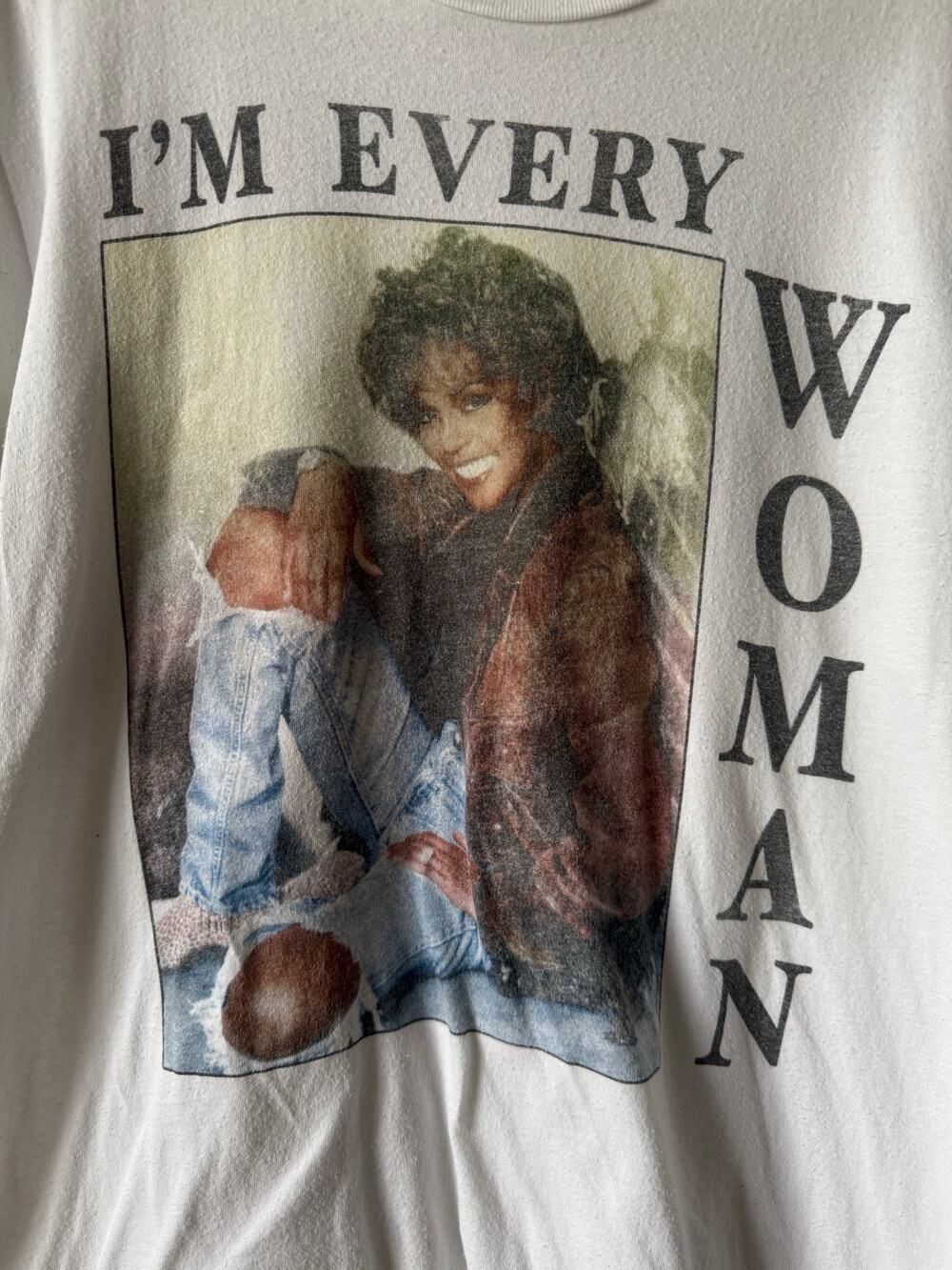Whitney Houston “I’m Every Woman” Graphic Tee Old Navy Size L‎